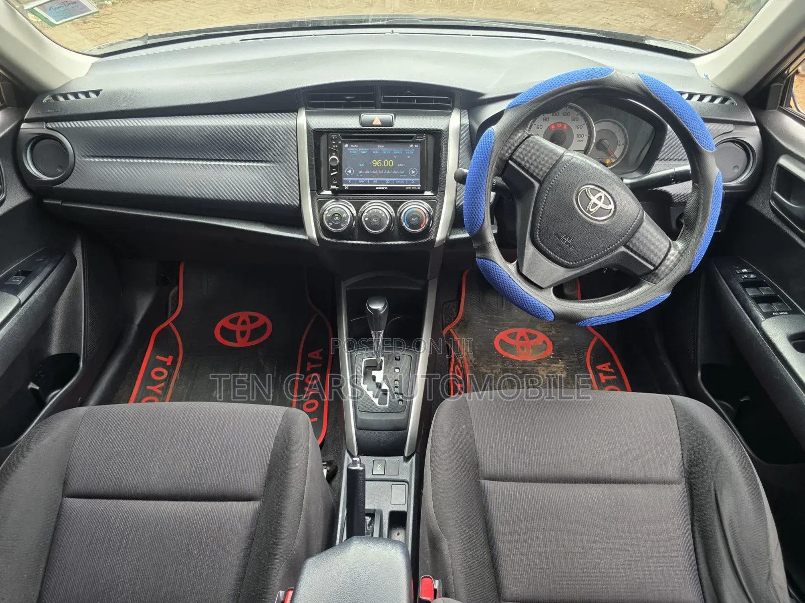 Toyota Corolla Fielder 2012 Gray