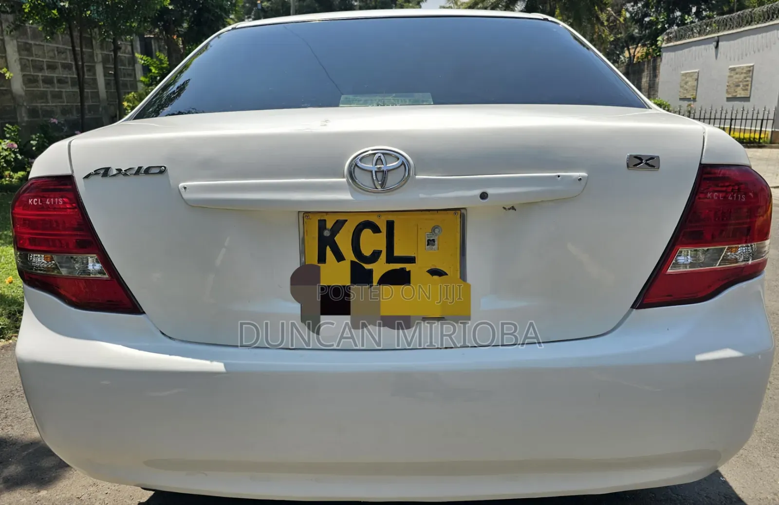 Toyota Axio 2010 White