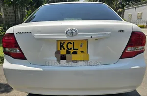 Toyota Axio 2010 White