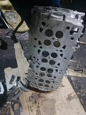 Nissan Navara Yd25 Cylinder Head