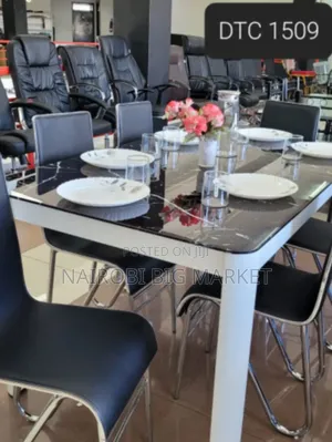 6 Sitter Glass Top Dining Table