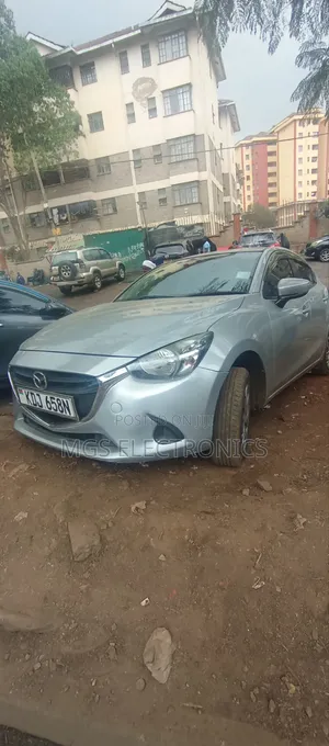Mazda Demio 2018 Gray