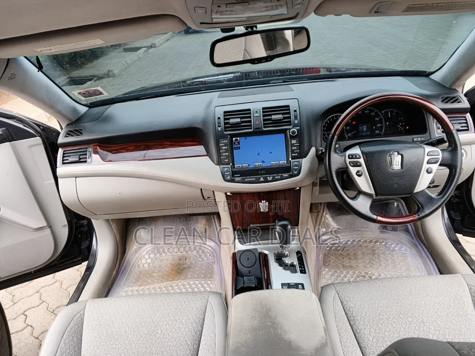 Toyota Crown 2013 Black