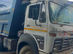 Tata LPK 2518 6×4 Tipper 2021 White and Blue