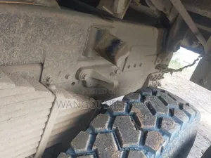 Tata LPK 2518 6×4 Tipper 2021 White and Blue
