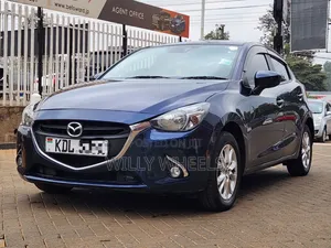 Mazda Demio 2016 Blue