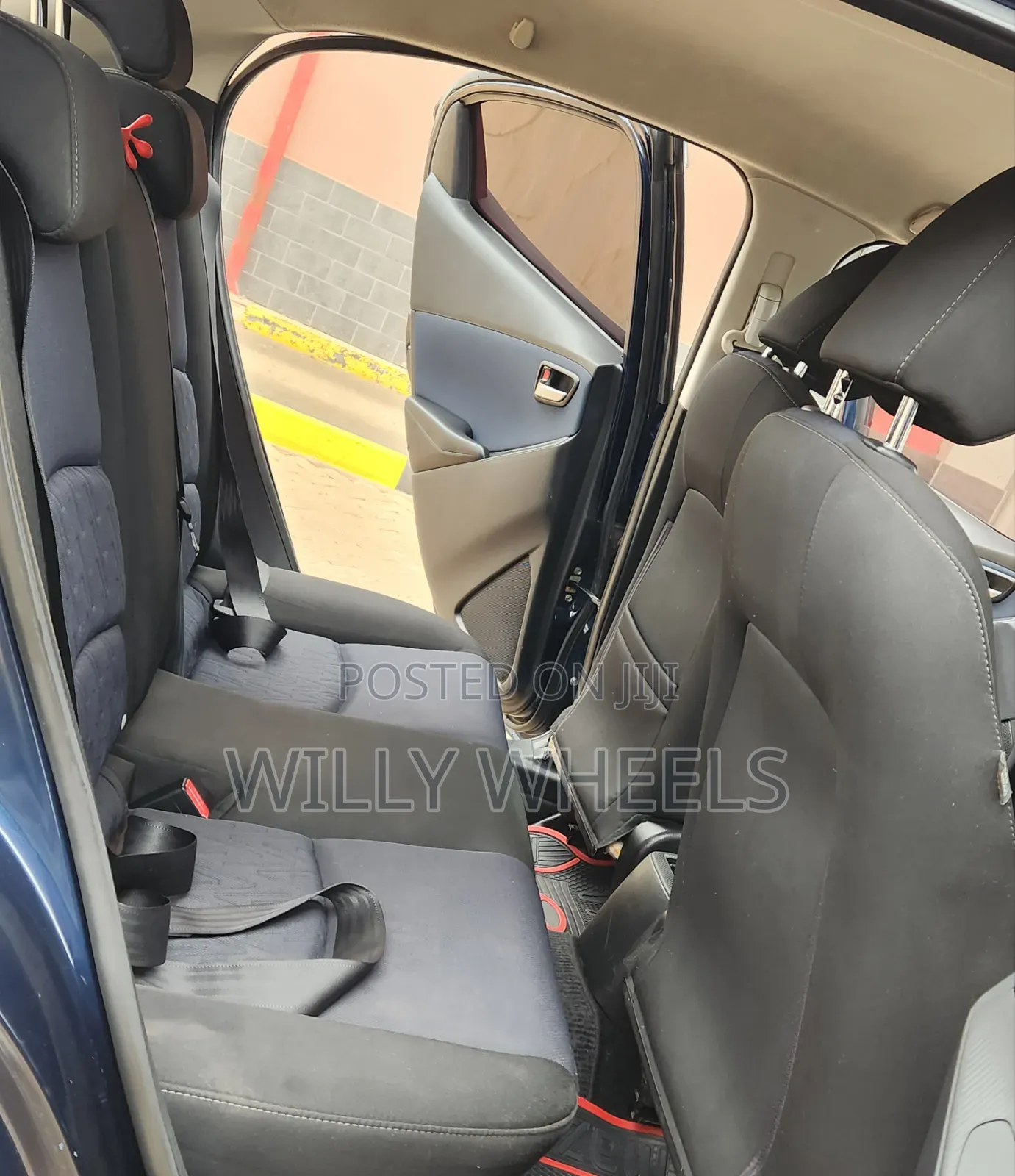 Mazda Demio 2016 Blue