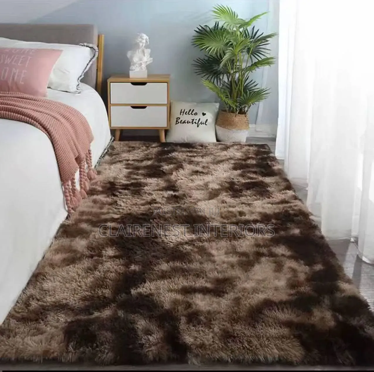 Add Instant Warmth to Your Room With Cute Fluffy Carpets