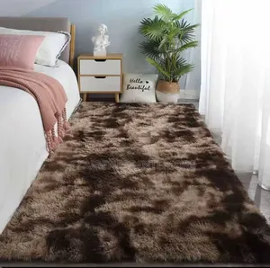 Add Instant Warmth to Your Room With Cute Fluffy Carpets