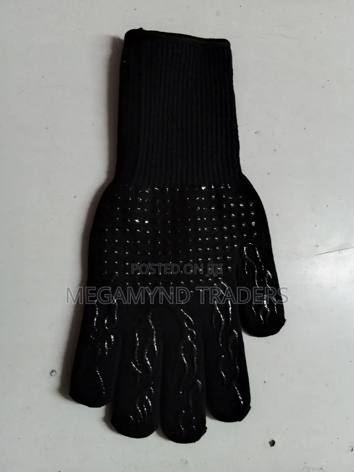 Barbecue Gloves Extremely Heat Resistant / Oven Glove