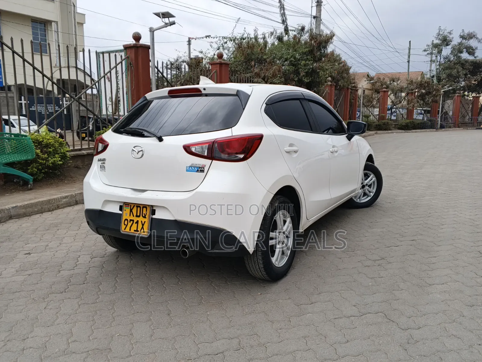 Mazda Demio 2017 White