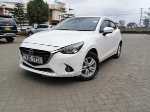 Mazda Demio 2017 White