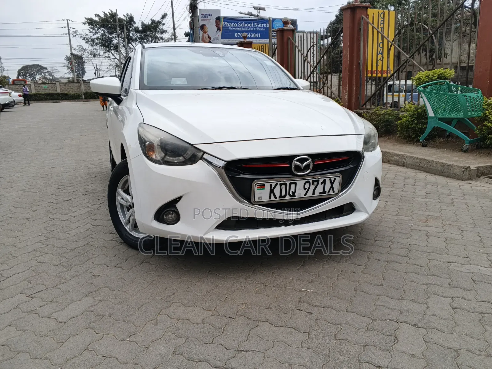 Mazda Demio 2017 White