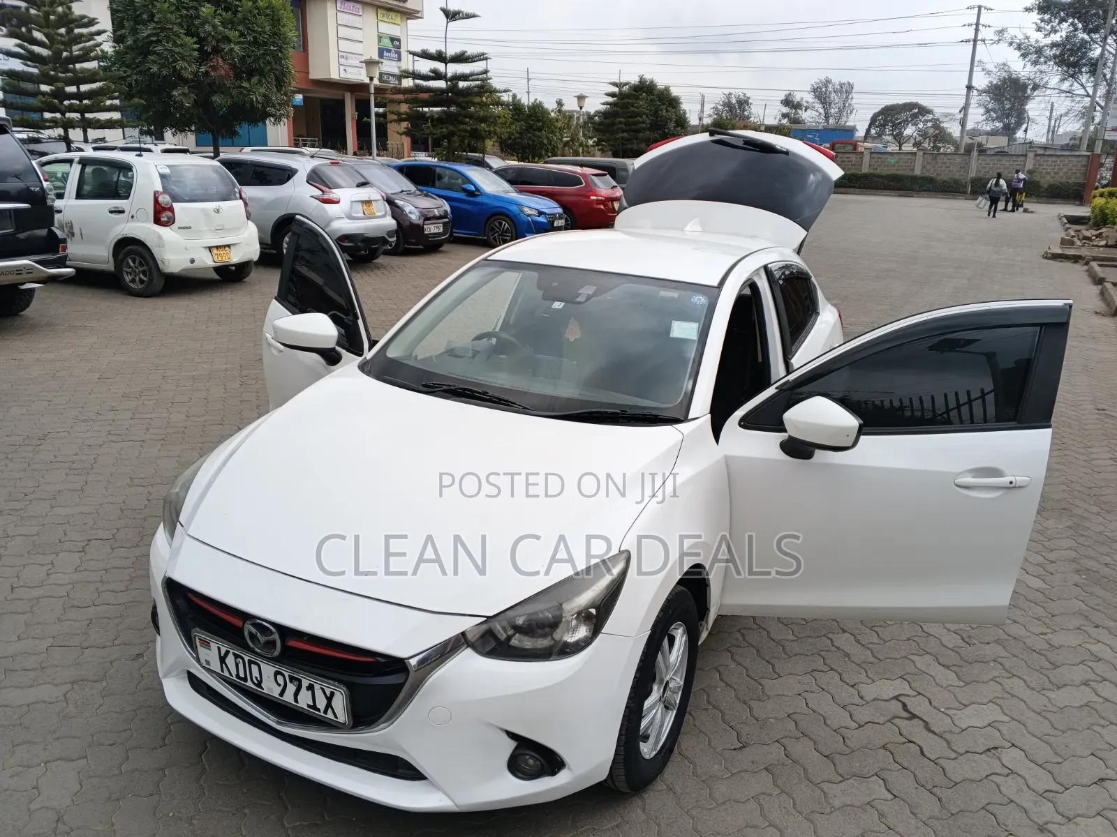 Mazda Demio 2017 White