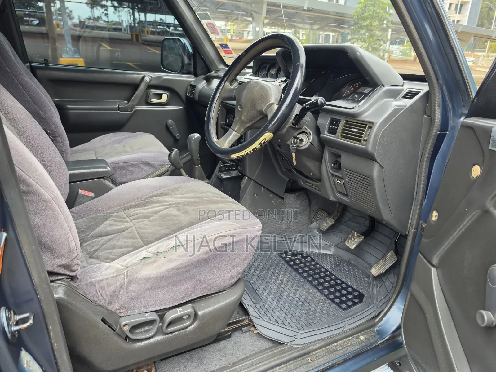 Mitsubishi Pajero 1995 Blue