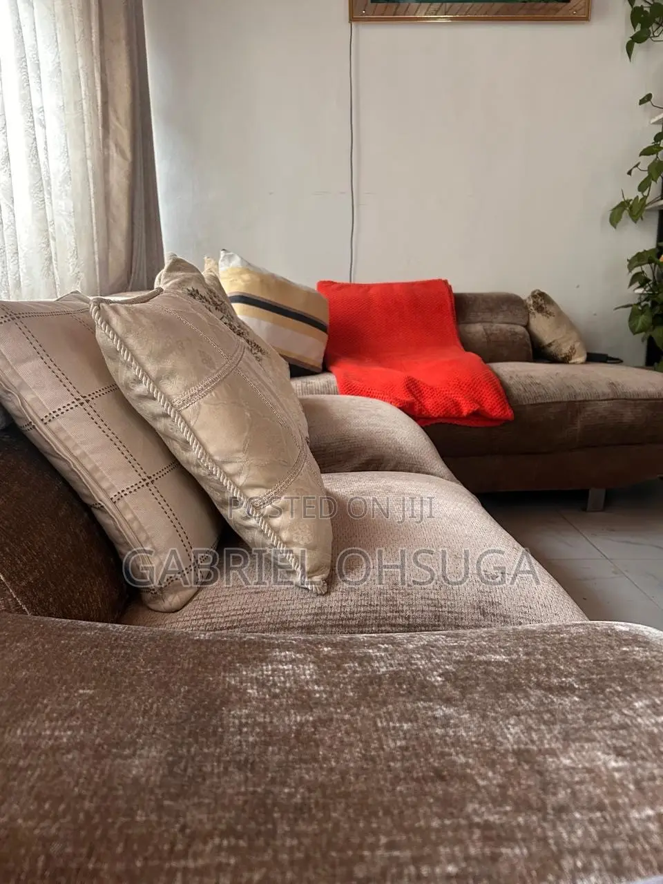 2-Piece Comfortable Fabric Sofa Set-Gently Used|ksh 90000