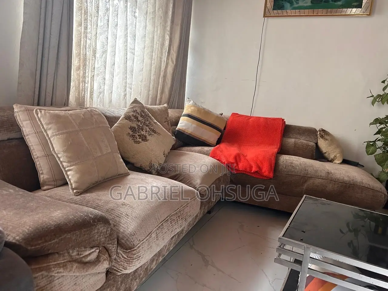 2-Piece Comfortable Fabric Sofa Set-Gently Used|ksh 90000