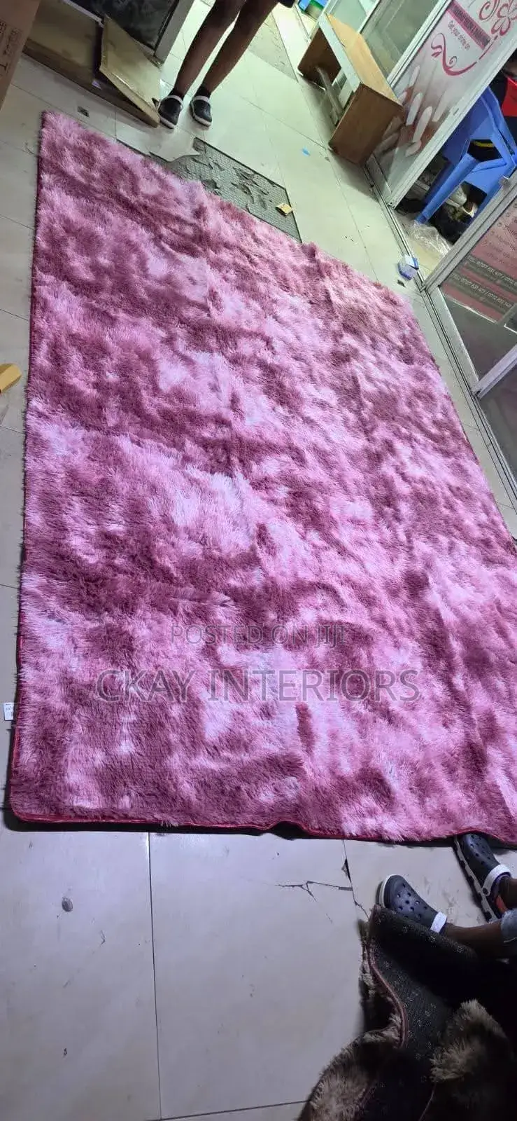 Soft Carpet for Peaceful Evenings 7 by 8 Fluffy Carpet