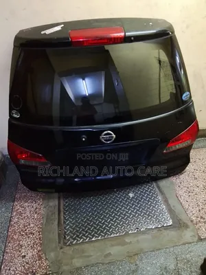 Rear Gate Nissan Wingroad Y12