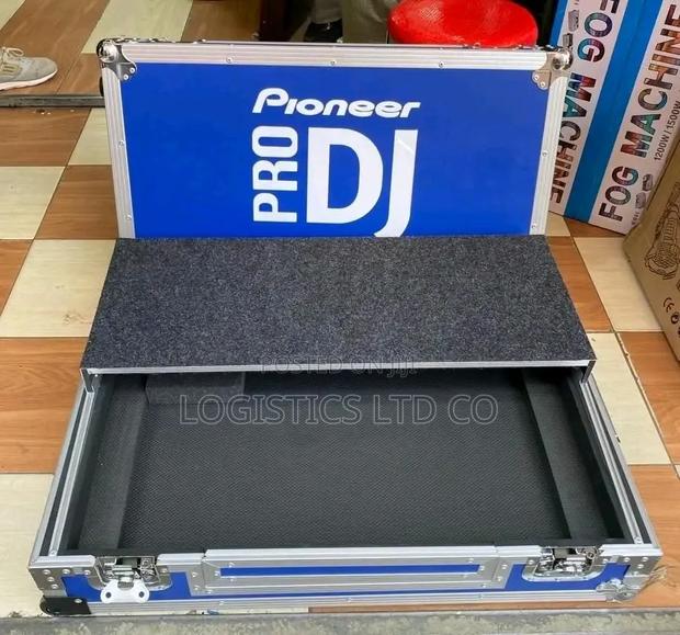 DDJ REV1 Flight Case