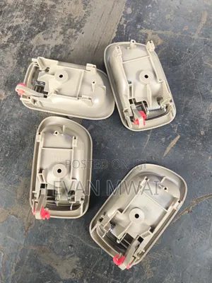 Toyota 110 Inner Door Handles Available