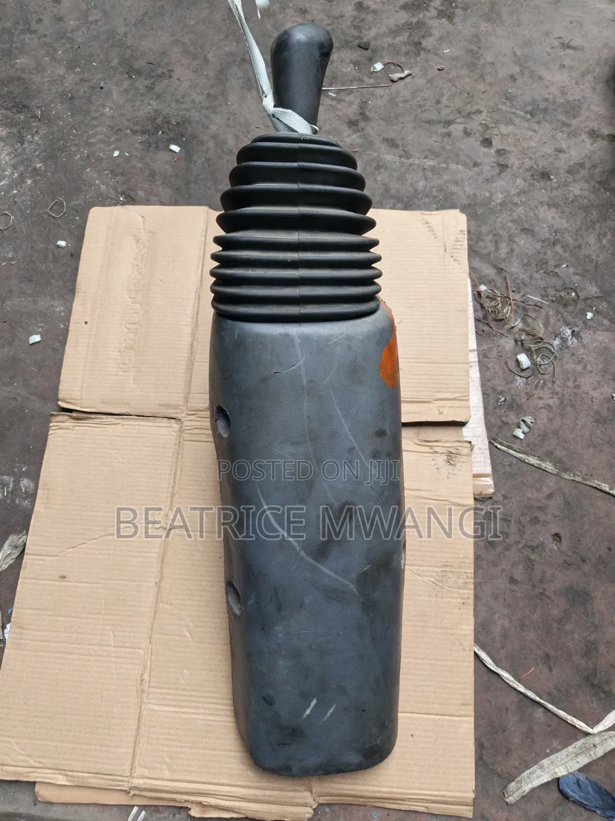 4.3 Gear Lever