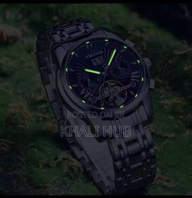 Tevise With Luminous Display Gents Watch