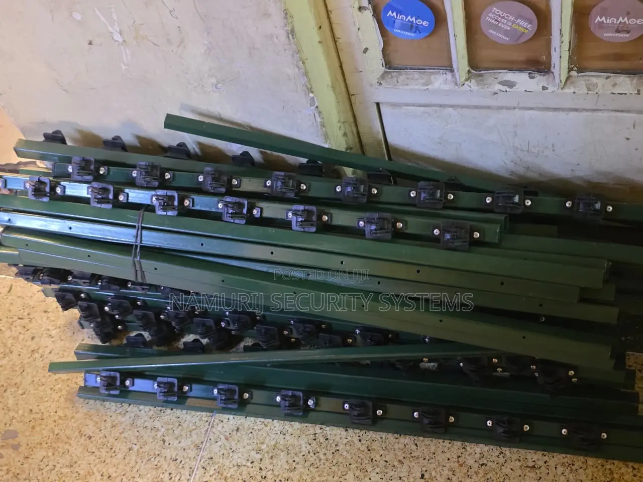 W Posts for Electric Fence – Electric Fence W Posts