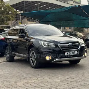 Subaru Outback 2017 Black