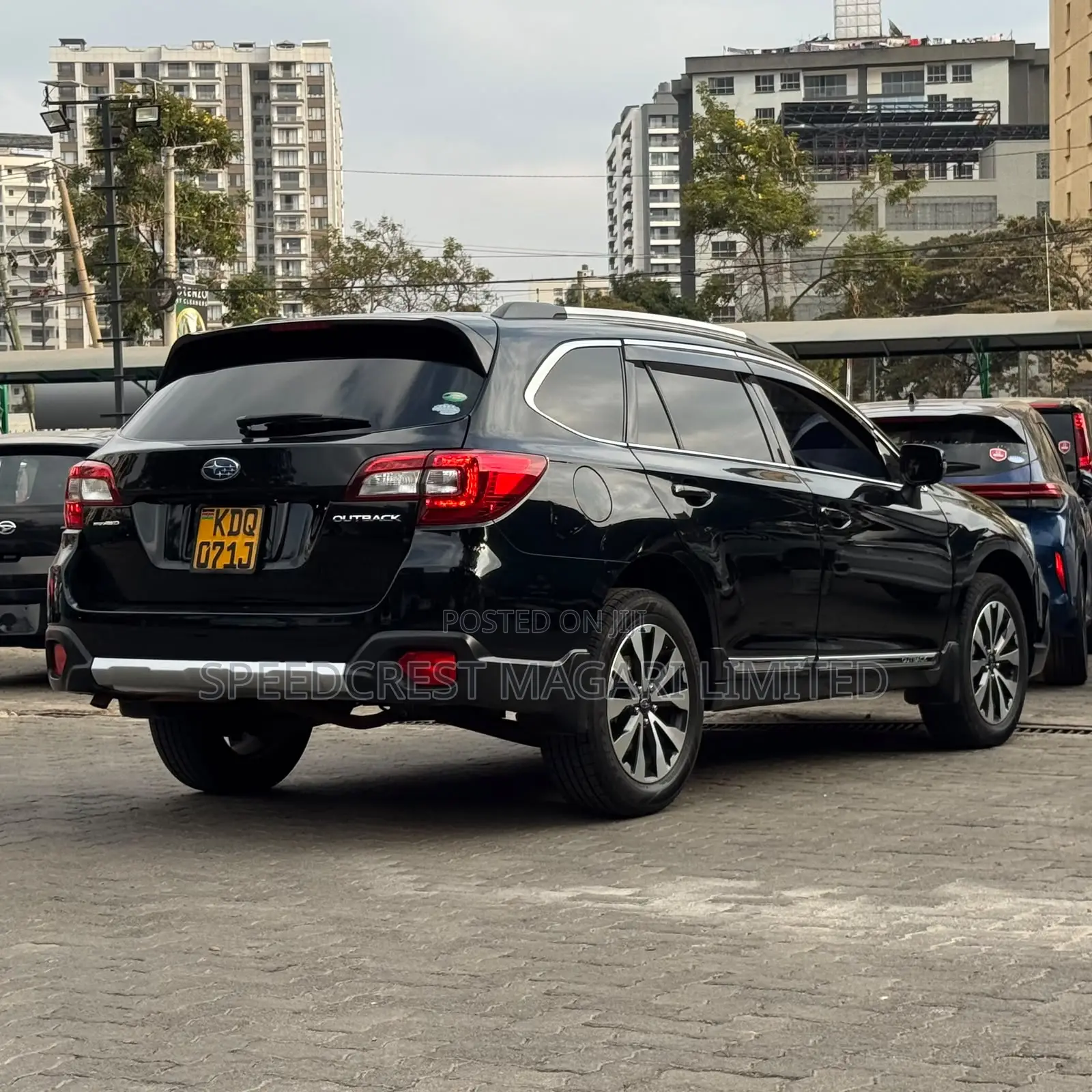 Subaru Outback 2017 Black