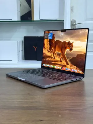 Laptop Apple MacBook Pro 2021 M1 16GB Apple M1 Pro SSD 512GB