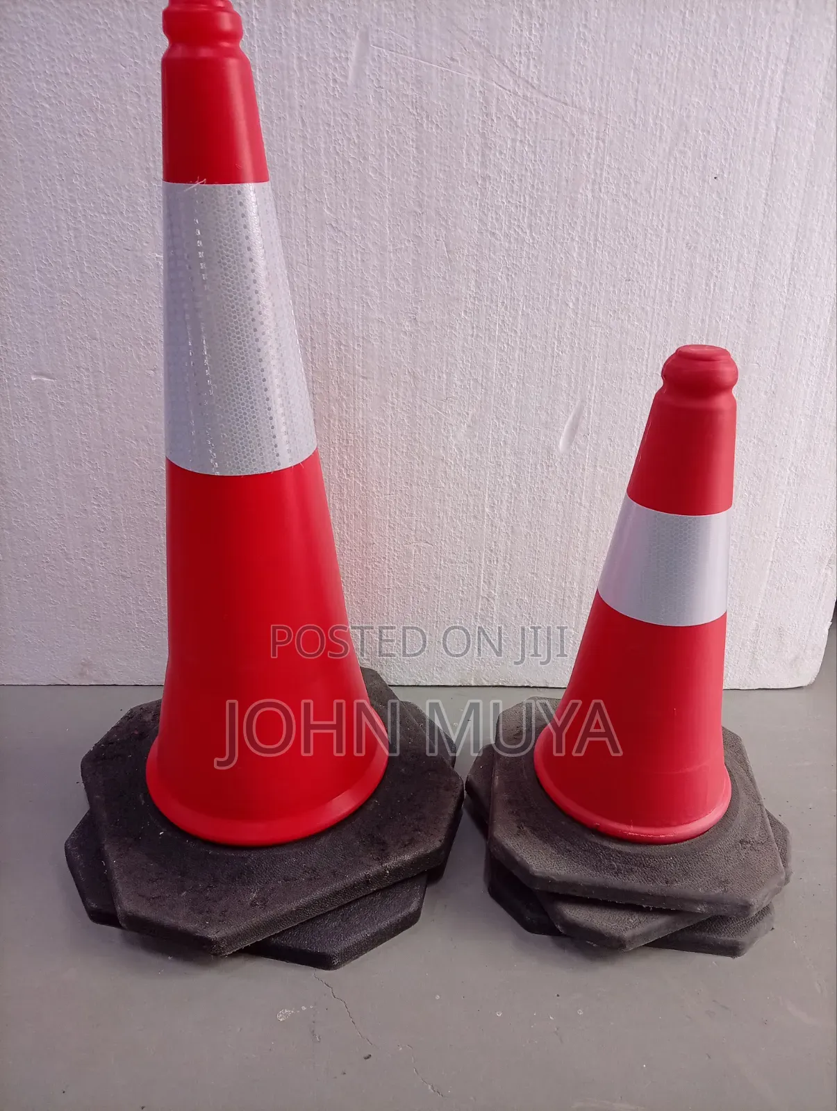 75cm Reflective Traffic Safety Cones