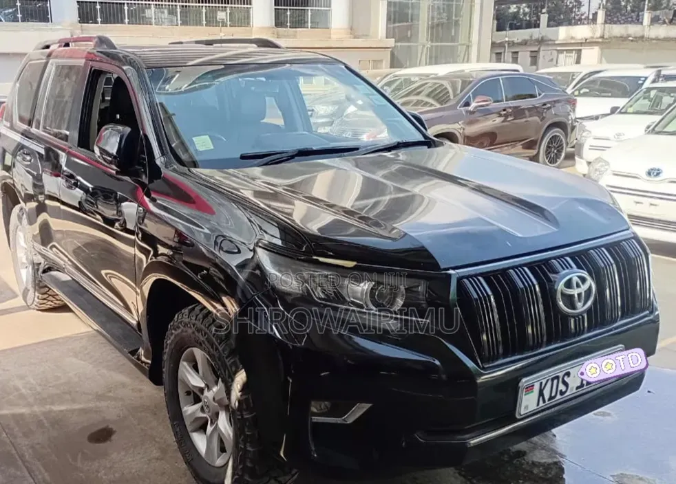 Toyota Land Cruiser Prado 2017 Black