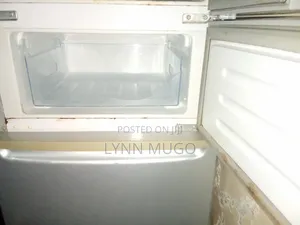 Used Newmatic Built in Fridge+, Model F4 309s).