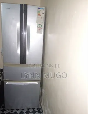 Used Newmatic Built in Fridge+, Model F4 309s).