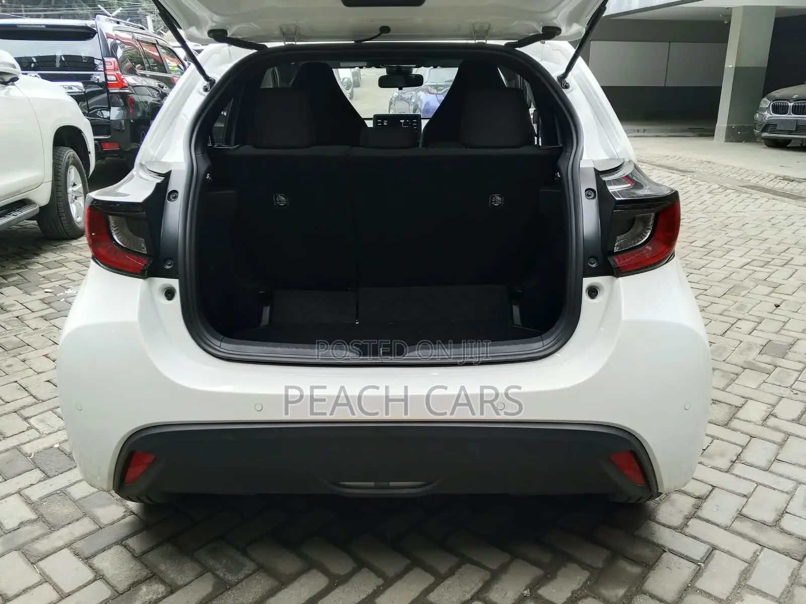 Toyota Yaris 2020 White