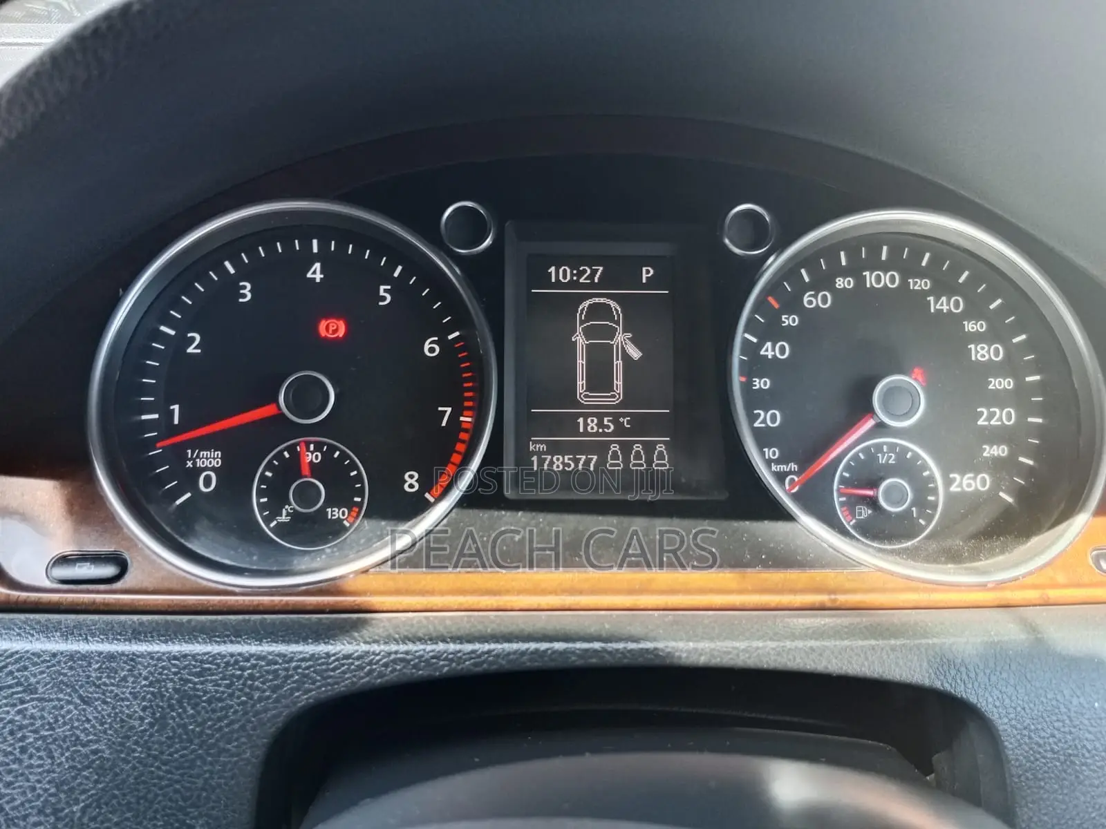 Volkswagen Passat 2011 Black