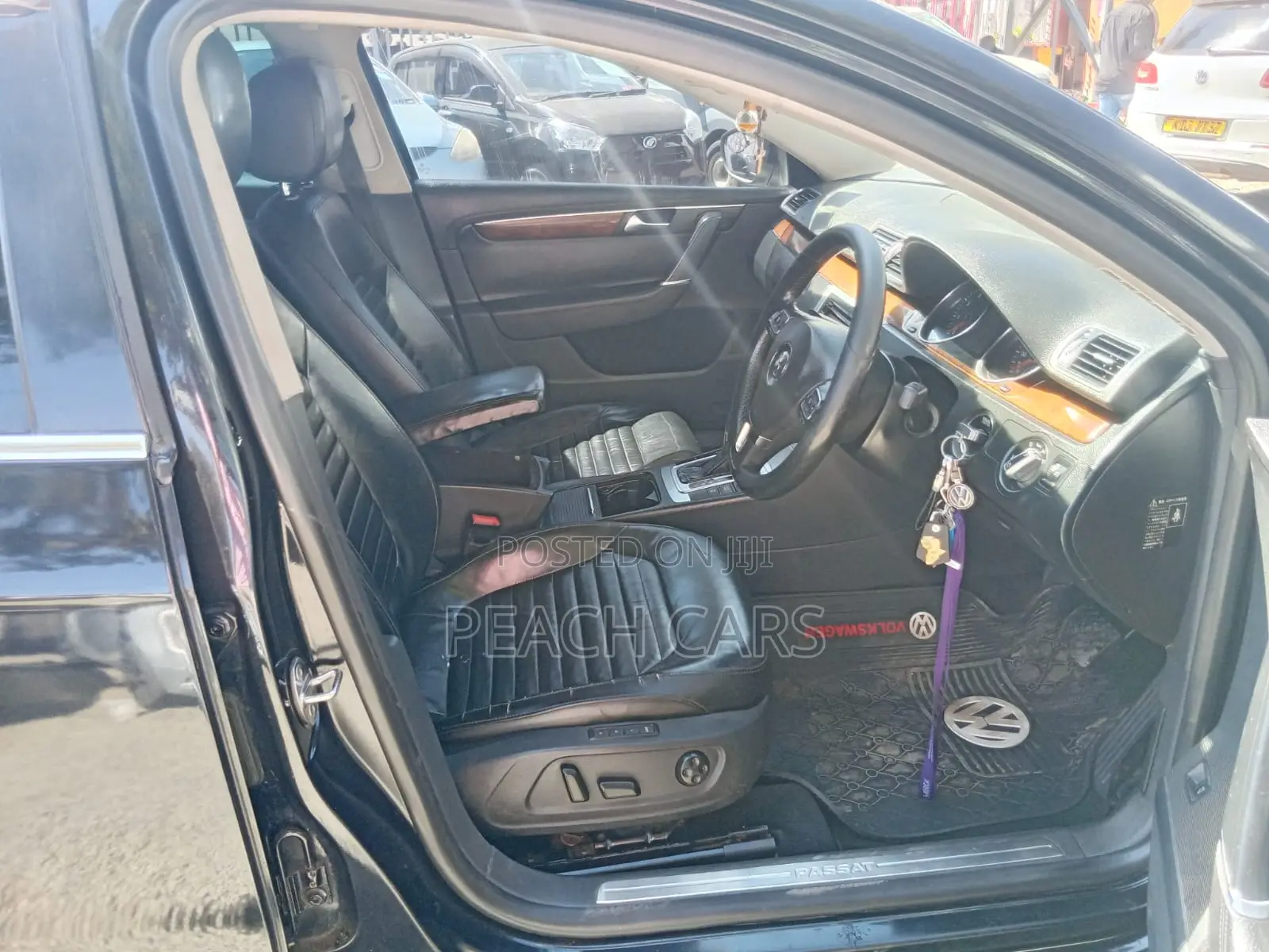 Volkswagen Passat 2011 Black
