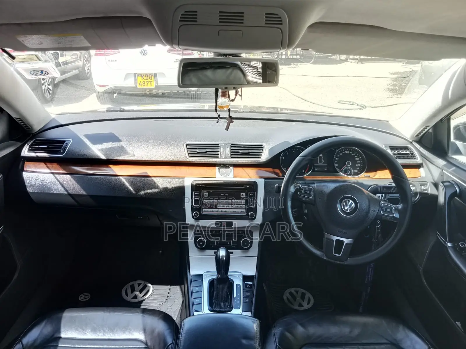 Volkswagen Passat 2011 Black