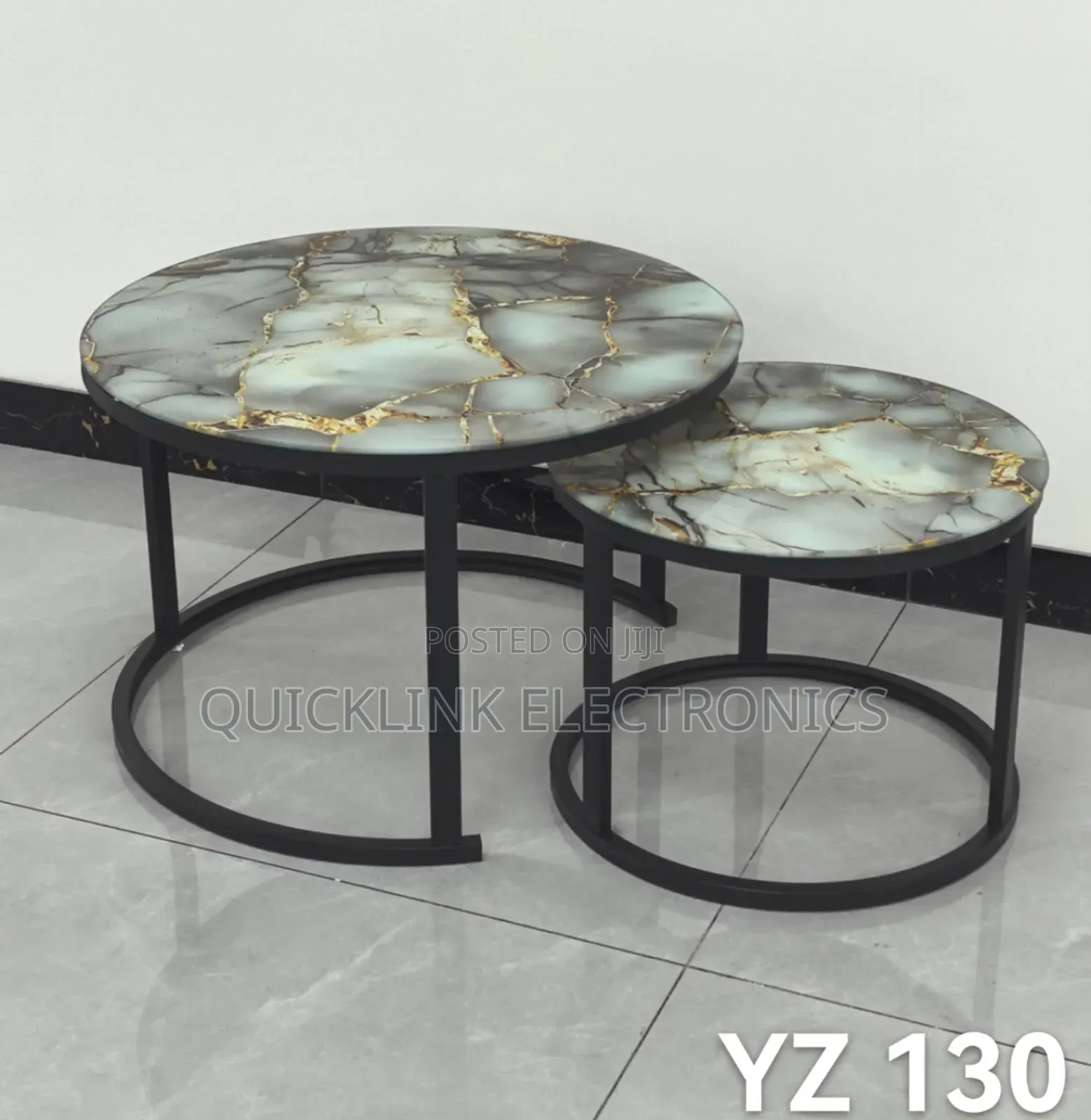 Nesting Coffee Table (Glass Effect)