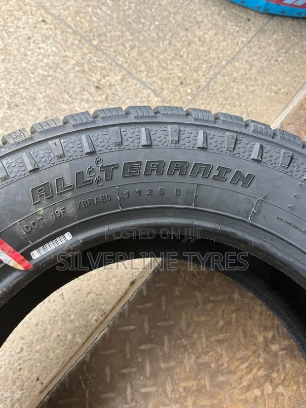 225/65r17 Jk