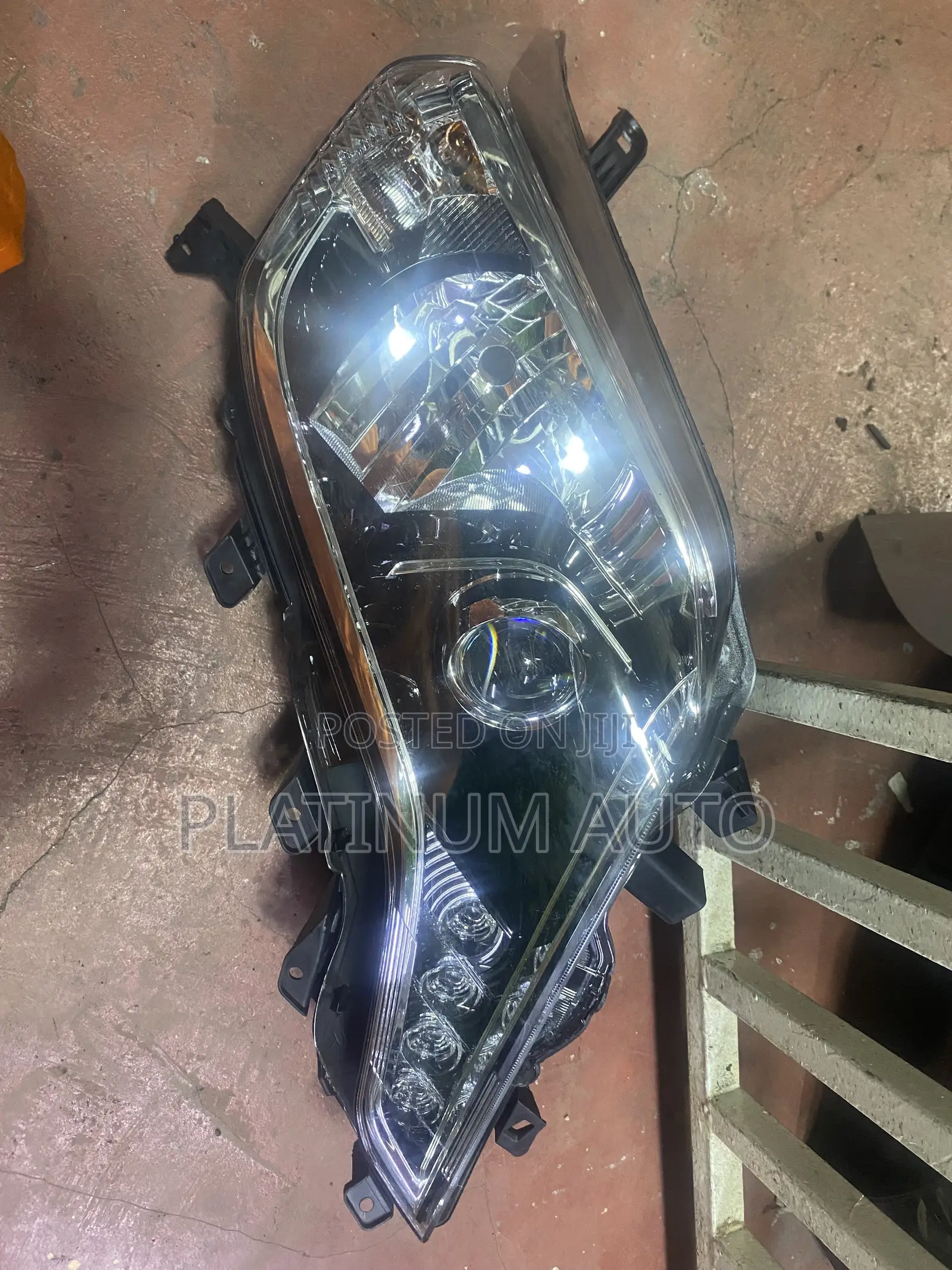 Headlight Prado 160