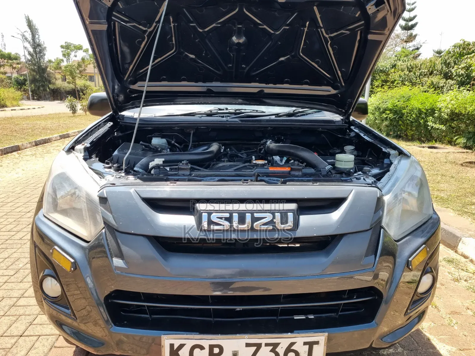 Isuzu D-MAX 2018 Gray