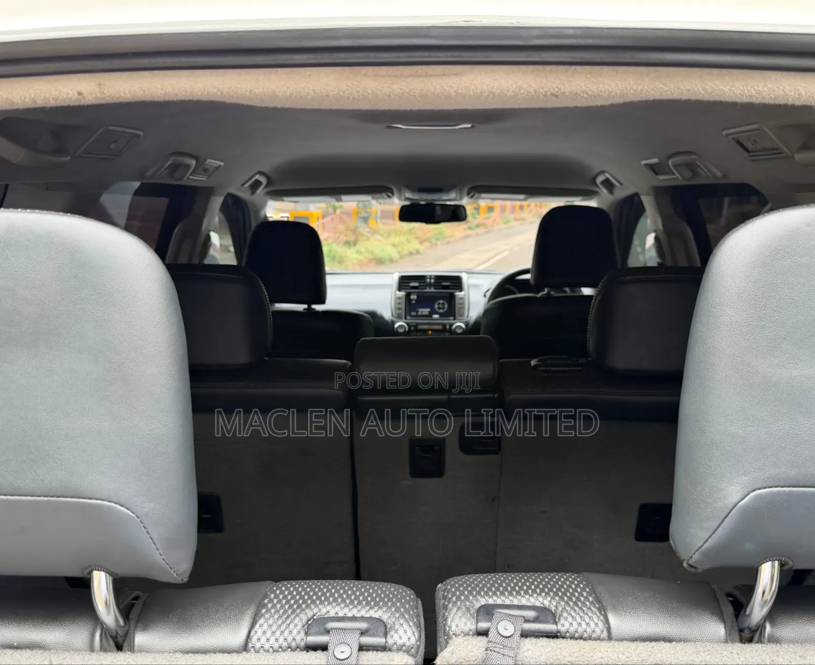 Toyota Land Cruiser Prado 2010 White