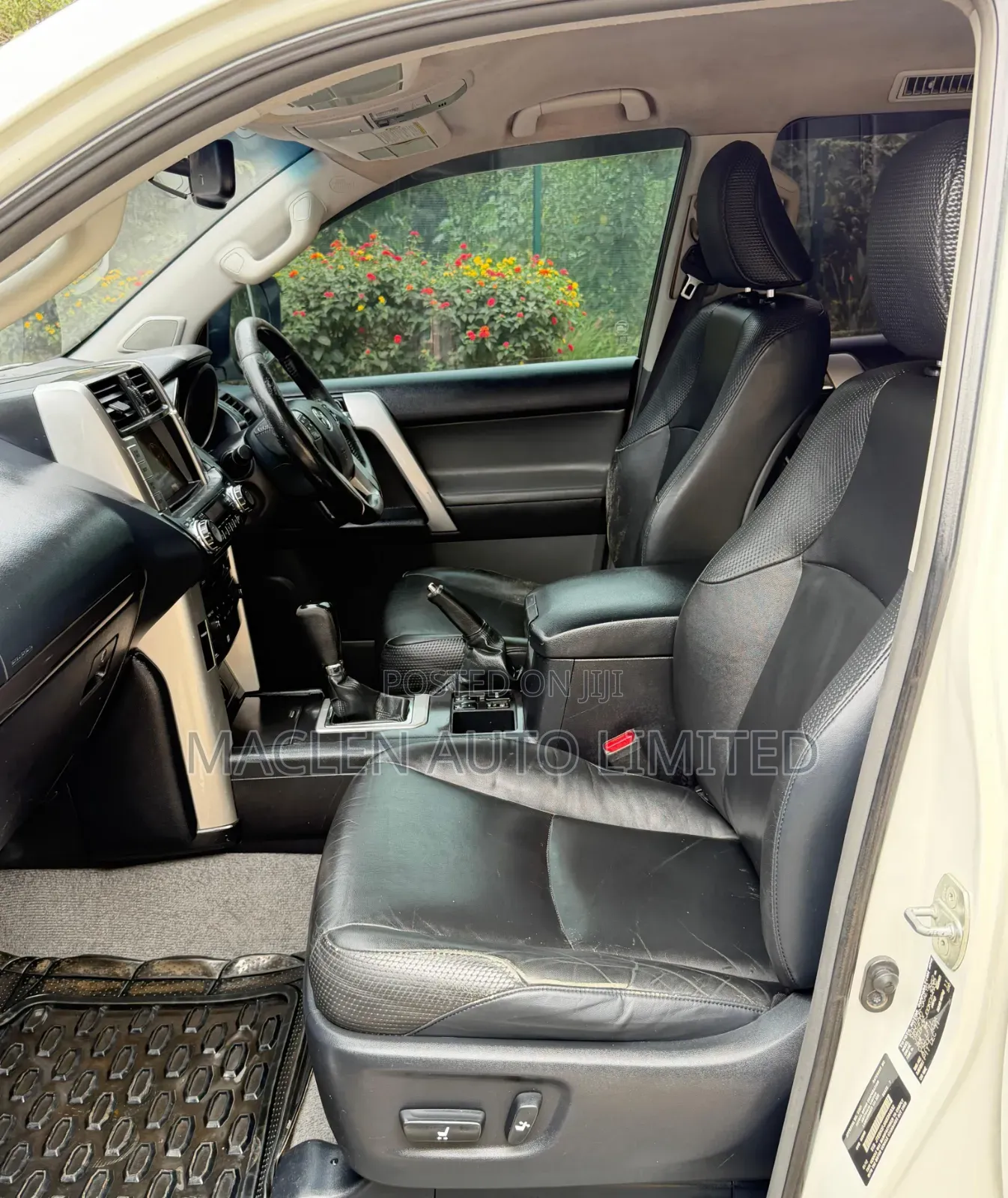 Toyota Land Cruiser Prado 2010 White