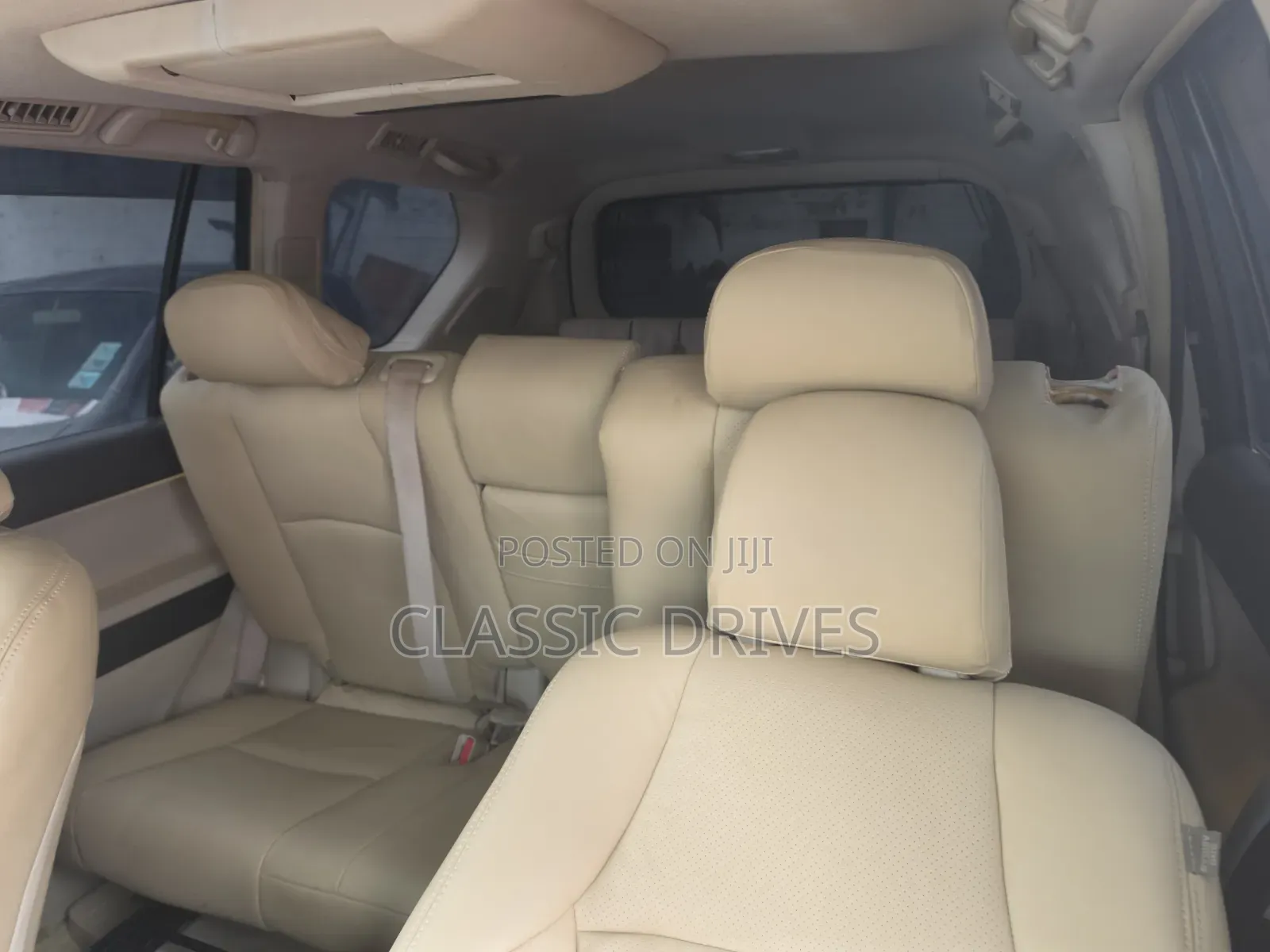 Toyota Land Cruiser Prado 2012 Gray