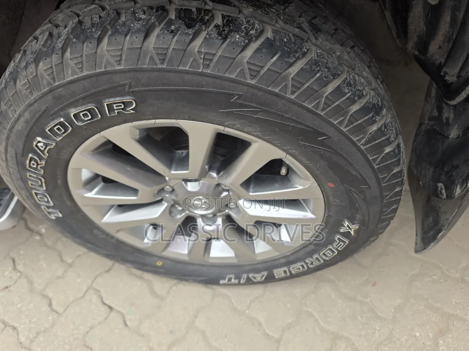 Toyota Land Cruiser Prado 2012 Gray