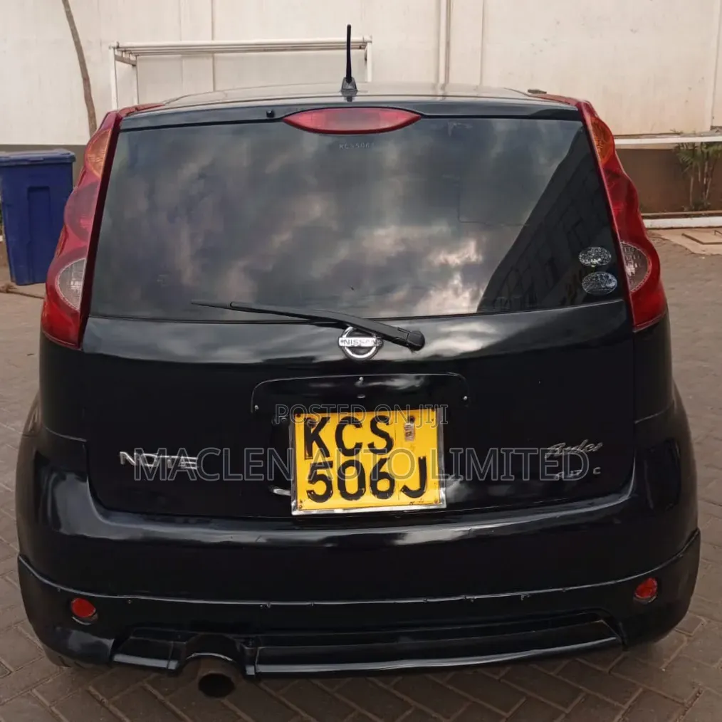 Nissan Note 2011 Black