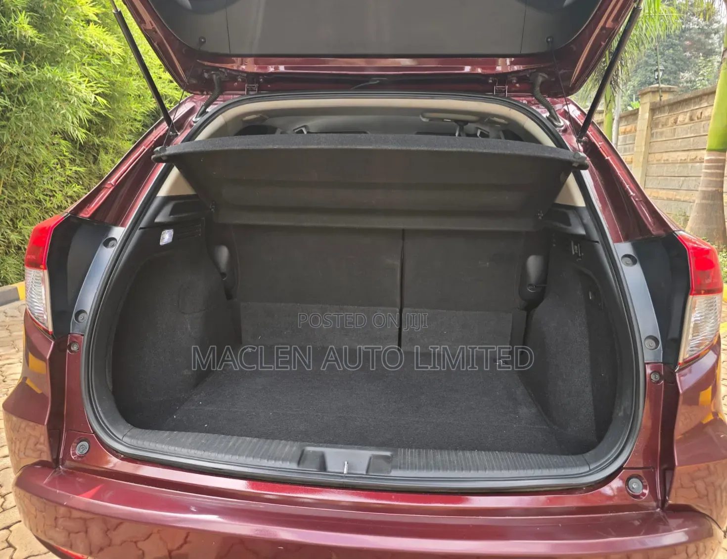 Honda Vezel 2015 Maroon