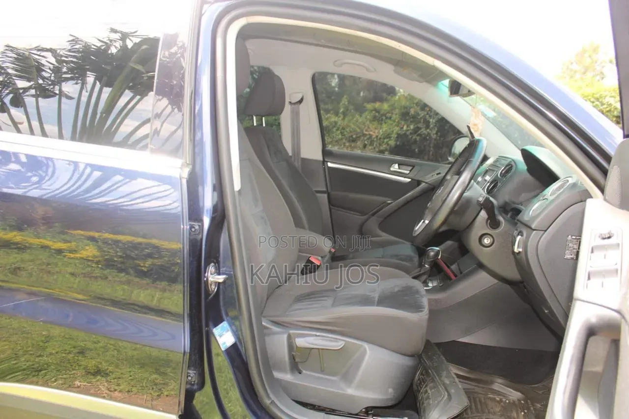Toyota Hilux 2014 Gray